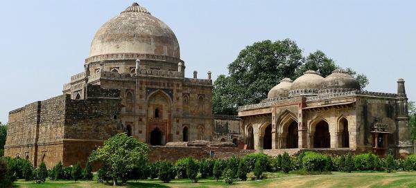 Visit Tombs In Lodhi Gardens Tombs In The Center Of Delhi