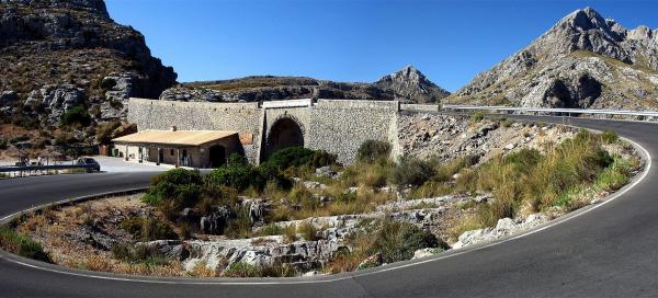 The way to Sa Calobra