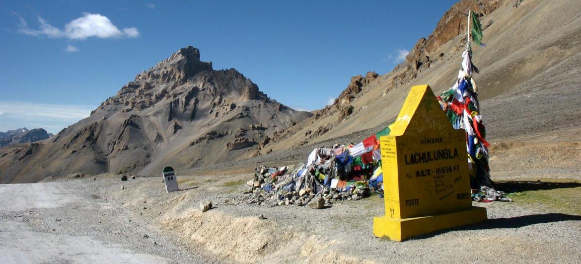 Průsmyk Lachalung la