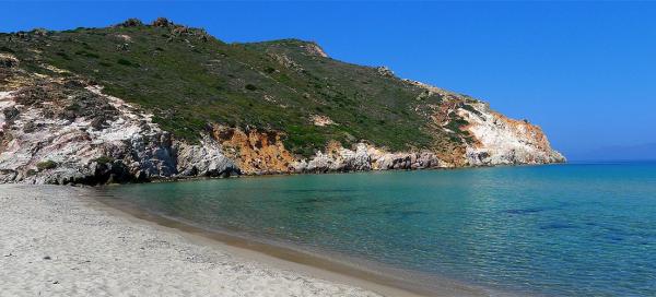 Swimminag at the beach Plathiena