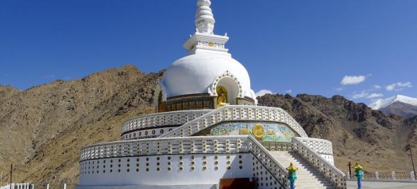 Shanti Stúpa