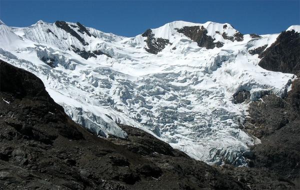 Hřeben pohoří Huaytapallana