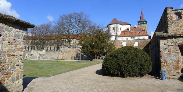 The rest of the city walls