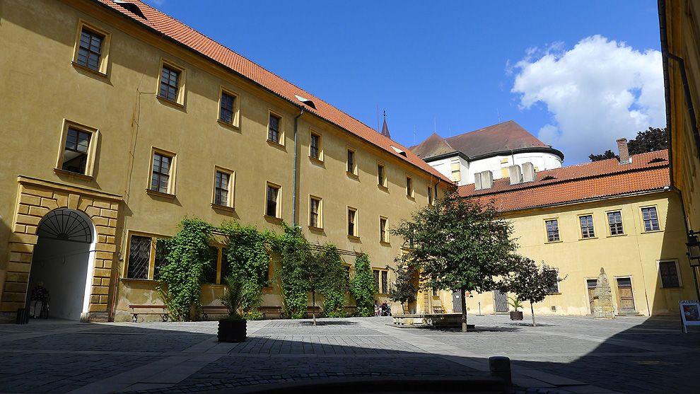 A large courtyard of Jicin castle