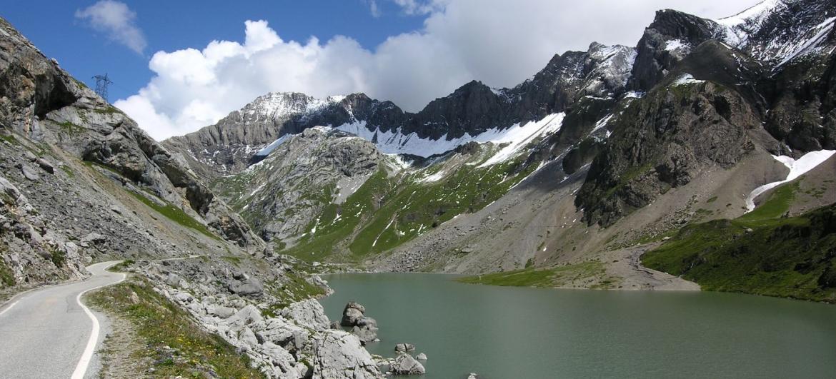 Col du Sanetsch