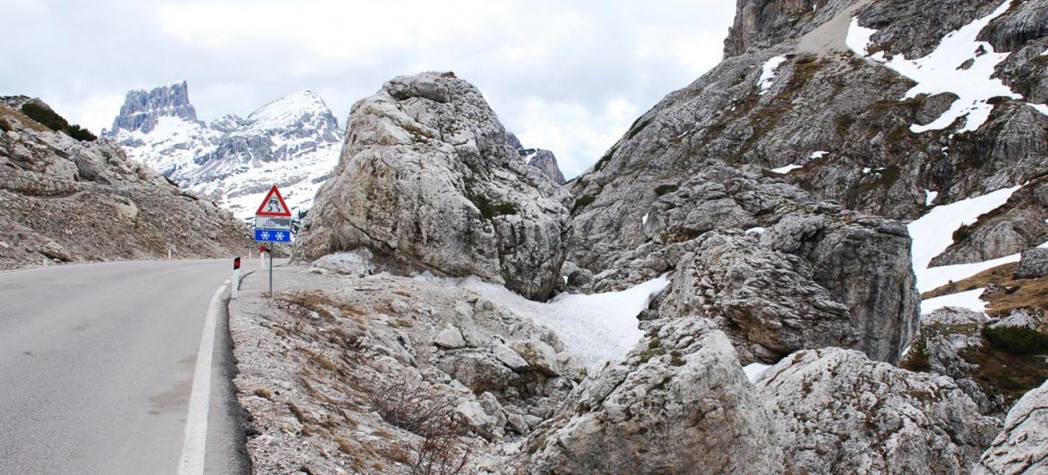 Passo di Valparola