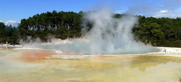Prohlídka Wai-O-Tapu