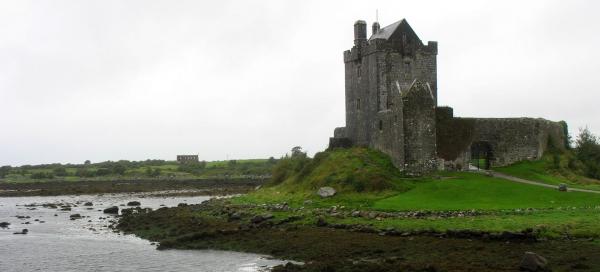 Hrad Dunguaire