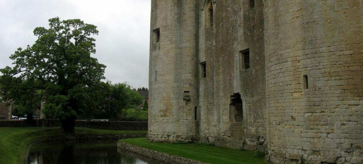 Hrad v Nunney
