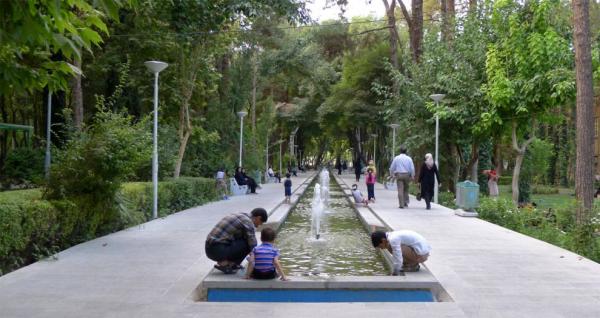 Park Hasht Behesht