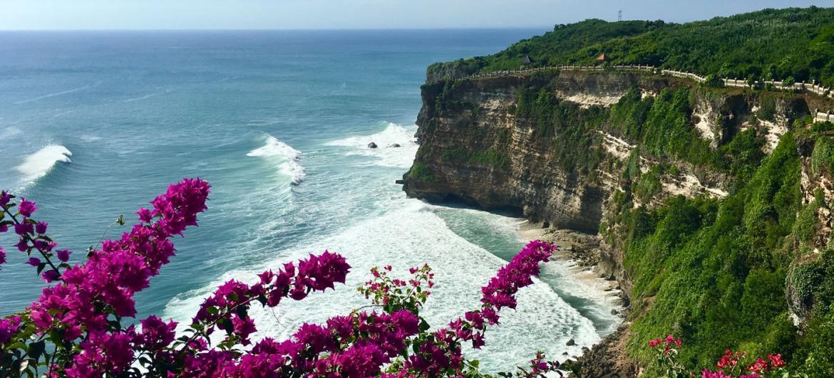 Prohlídka chrámu Pura Luhur Uluwatu