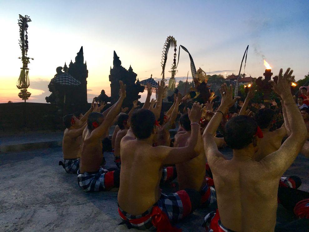 Tanec Kecak
