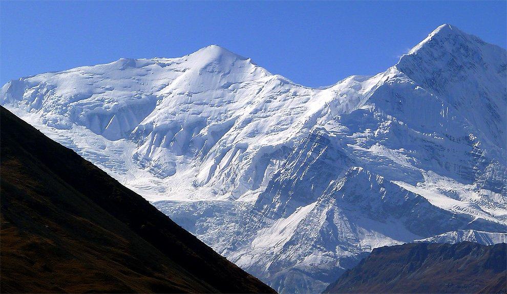 Annapurna III. (7 555m n. m.) v detailu