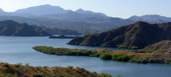 Jezero Mohave Lake