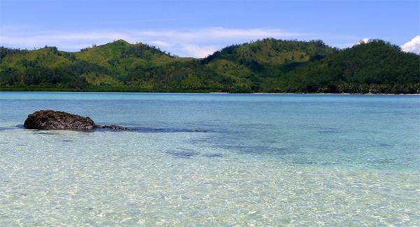 Hills on Malolo island