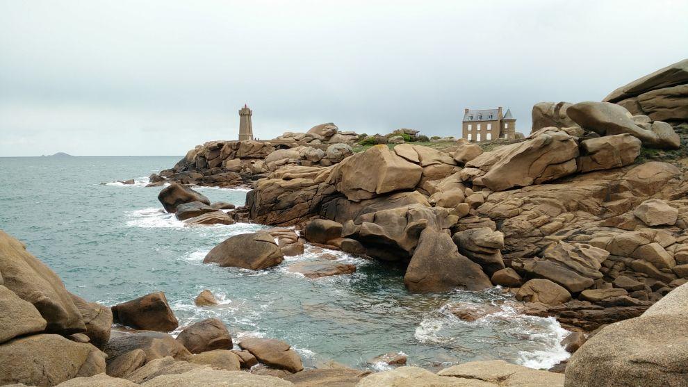 Côte de Granit Rose - Maják