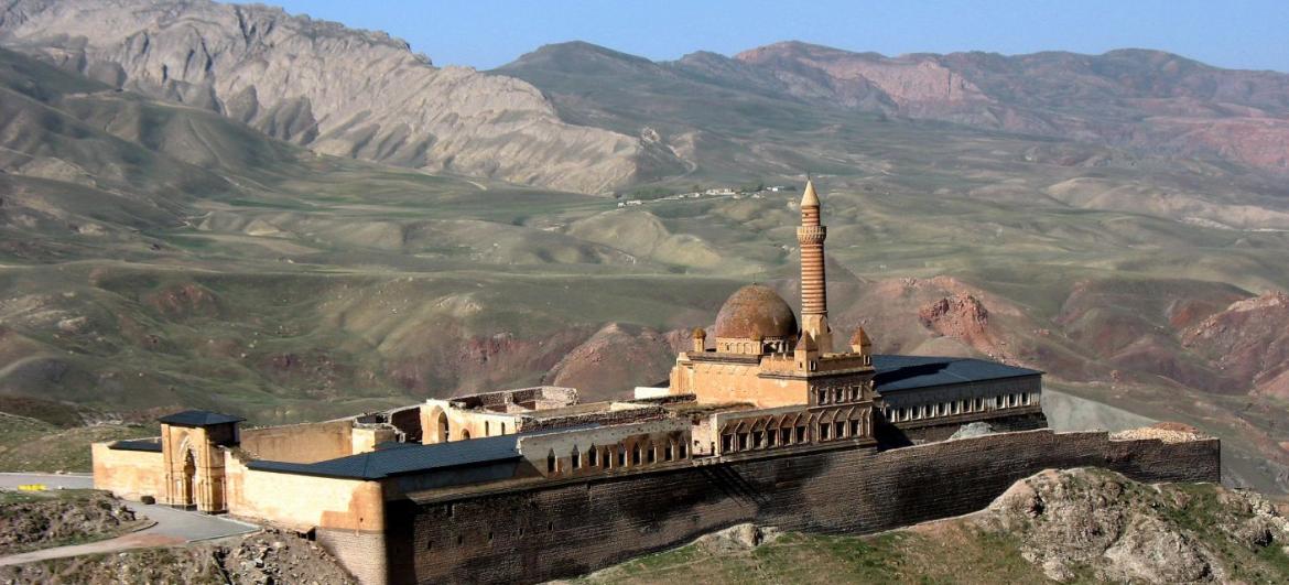 Ishak Pasha Palace