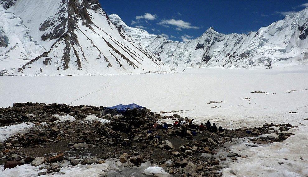 Ali camp (4 958m n. m.)