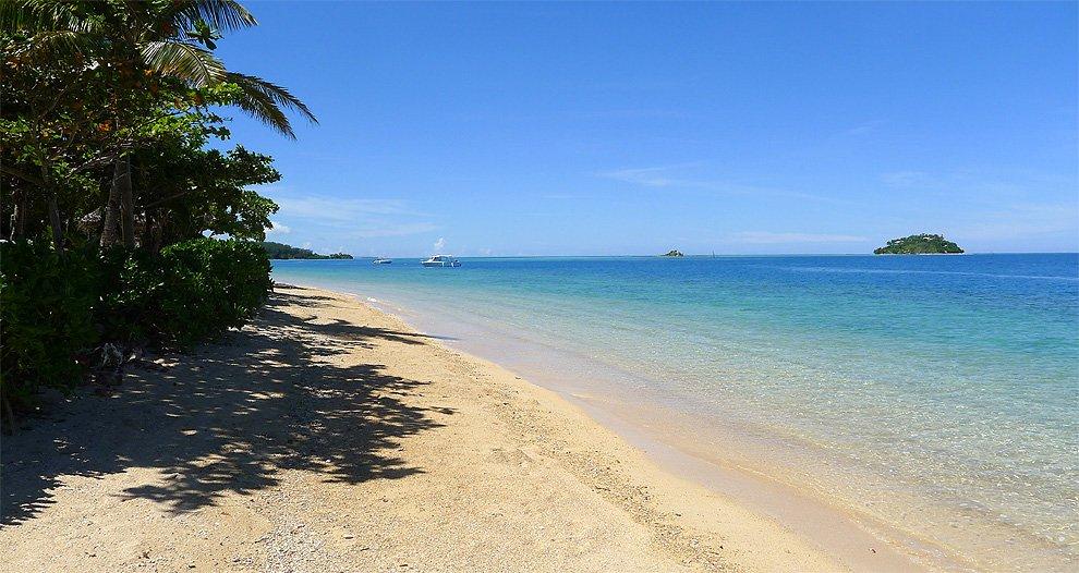 Malolo Island Beach