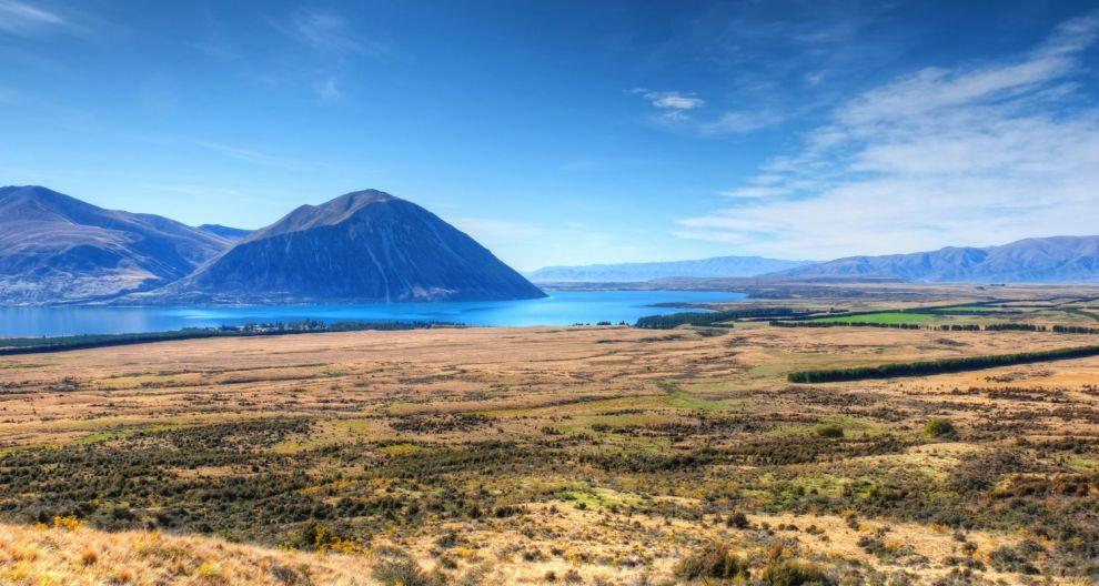 Výhľad na jazero Ohau a vrchol Ben Ohau