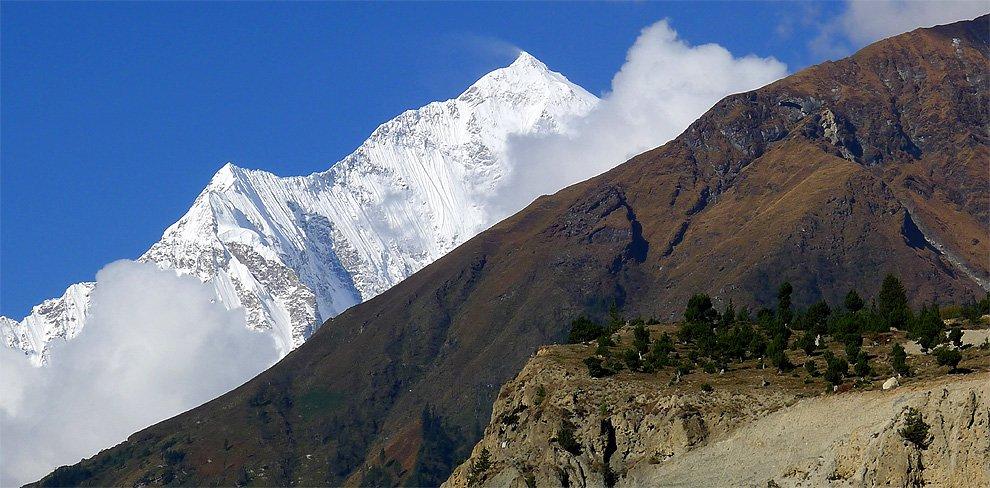 Dhaulagiri a lesík
