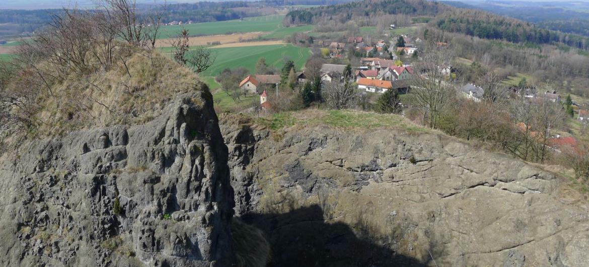 Lom Veliš