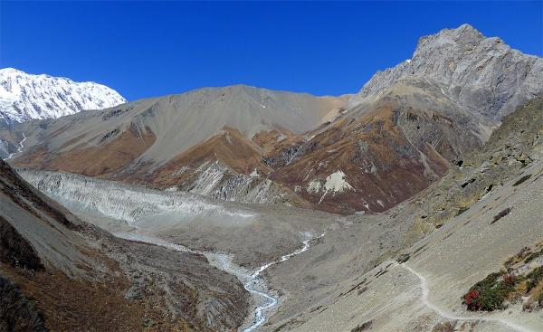 Tilicho BC (4 140m n. m.) nadosah