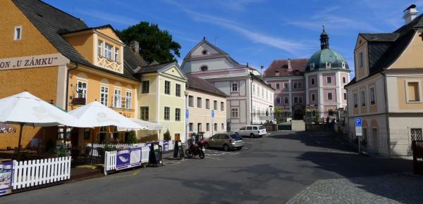 Cesta k zámku