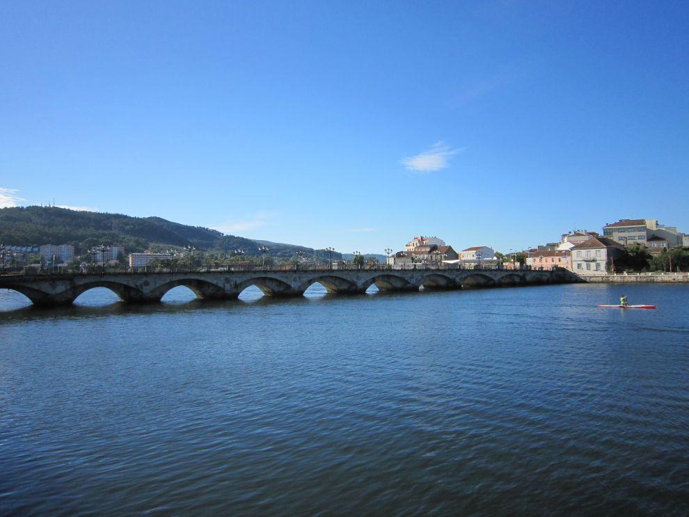 Puente del Burgo ( Puente Viejo)