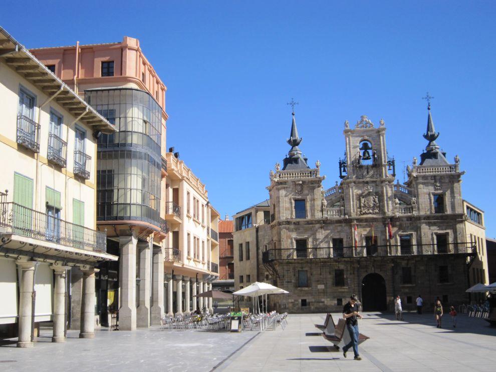 Plaza Mayor s radnicí