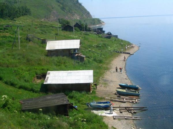 Vesničky na břehu Bajkalu