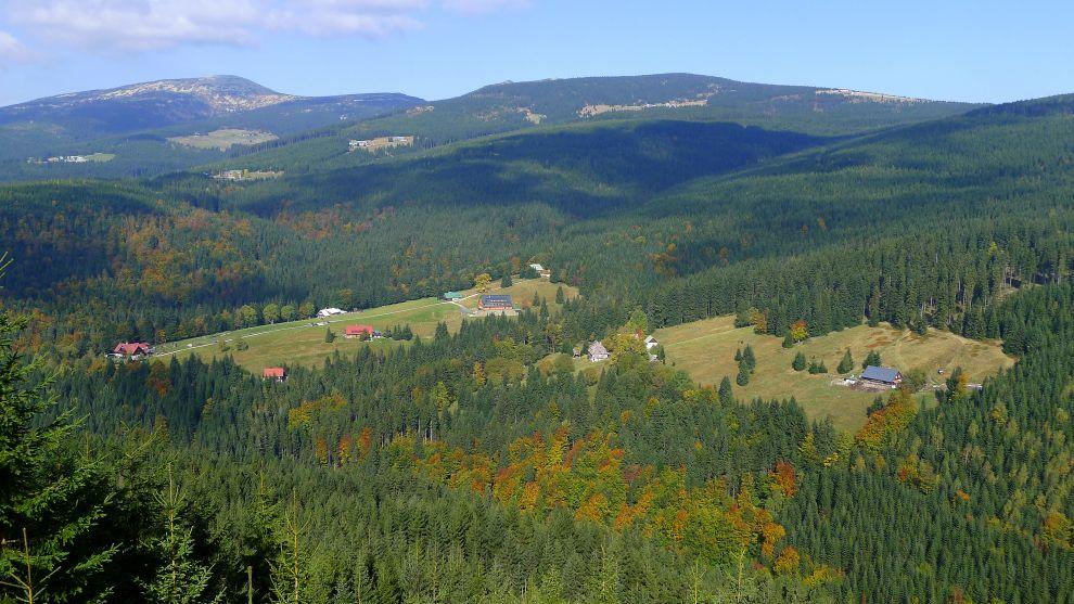 Malebný výhled na Krkonoše