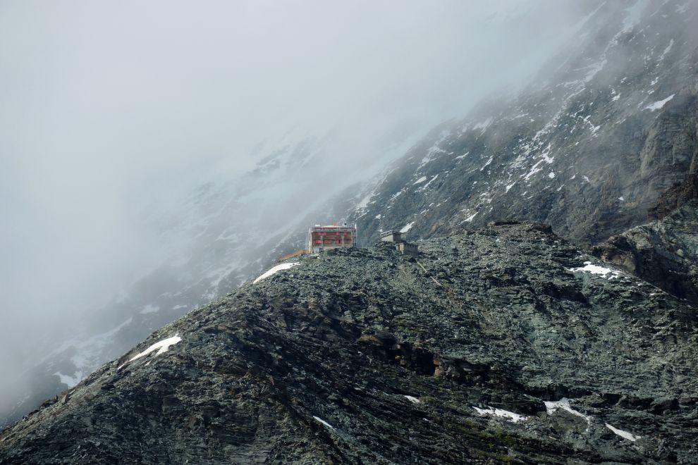 Pohled na Hörnlihütte