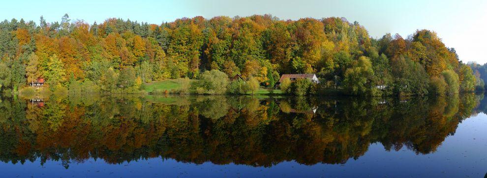Panoráma z konce hráze