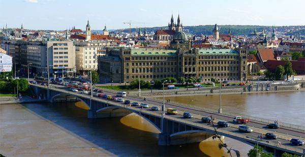 Štefánikův most