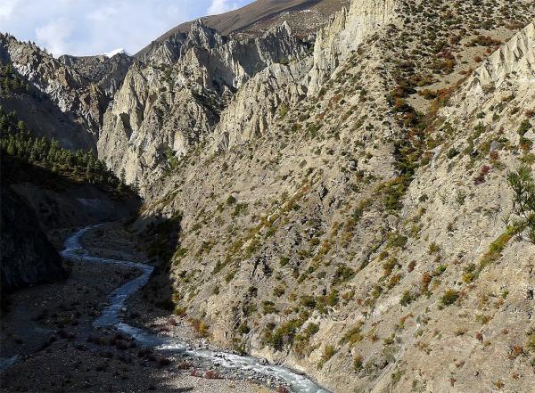 Impassable canyon of Thorong Khola