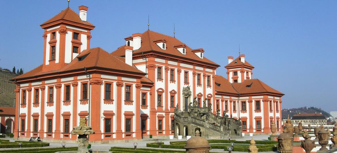 Trojský zámek