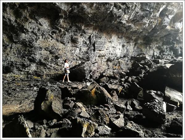 Crater of the Moon - jeskyně