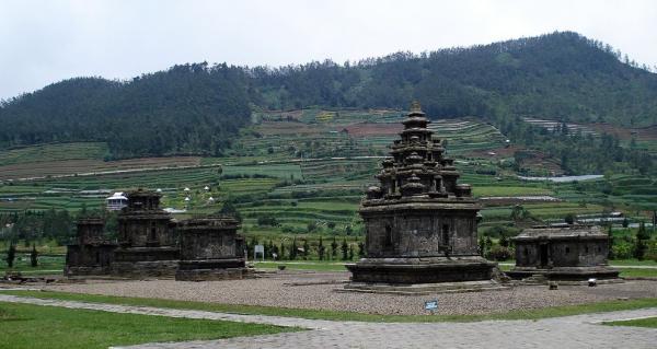Chrámy Dieng