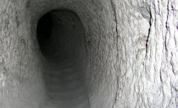 Průzkum skalního města Vardzia