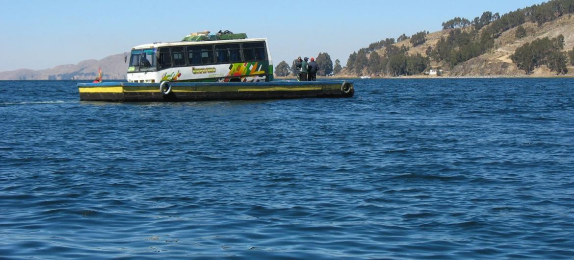 Z La Pazu k jezeru Titicaca