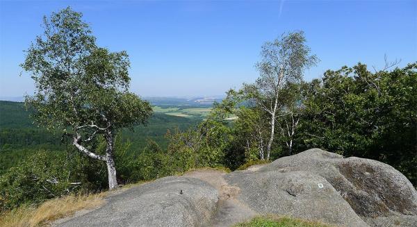 The top plateau of Rock Castle