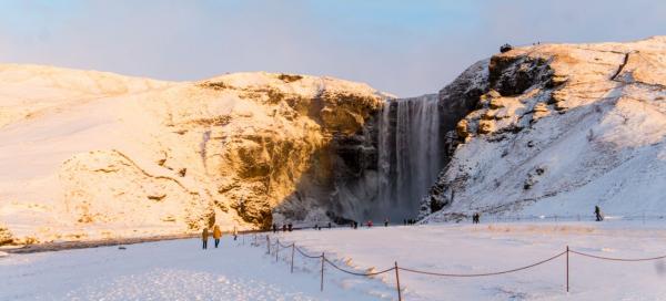 Zimný Skógafoss
