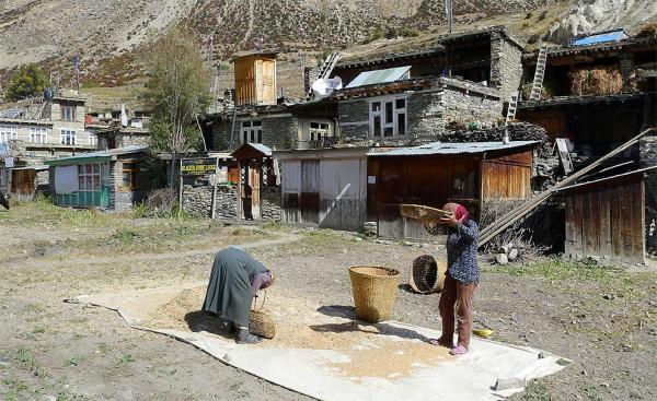 Manang