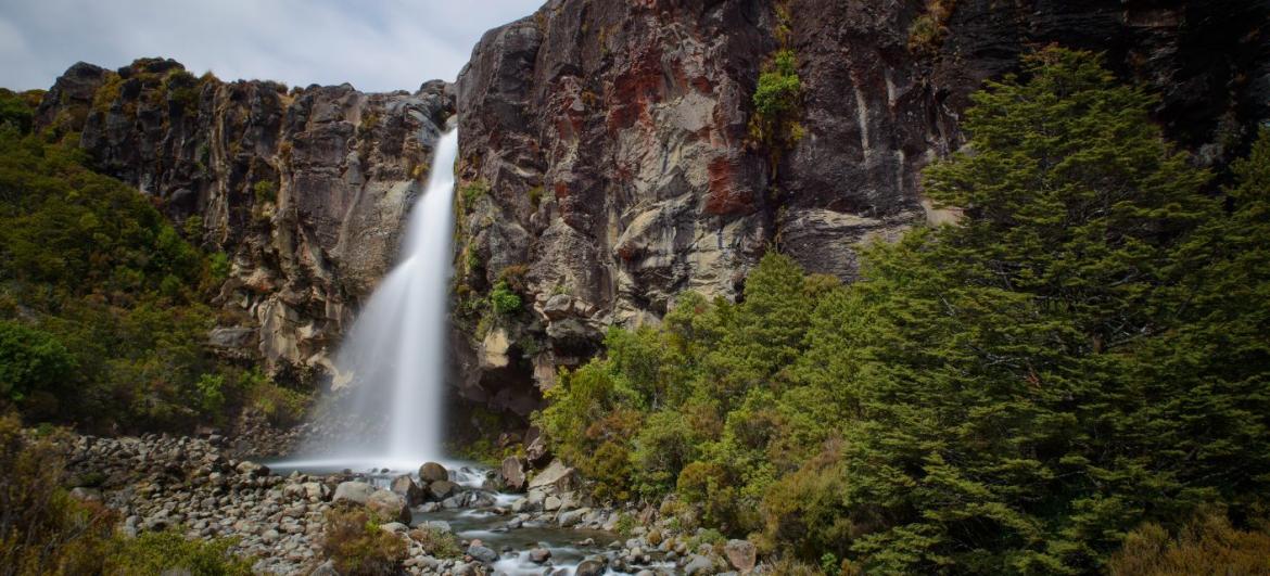 Taranaki Falls