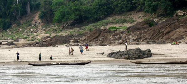 Plavba po Mekongu do Pakbengu