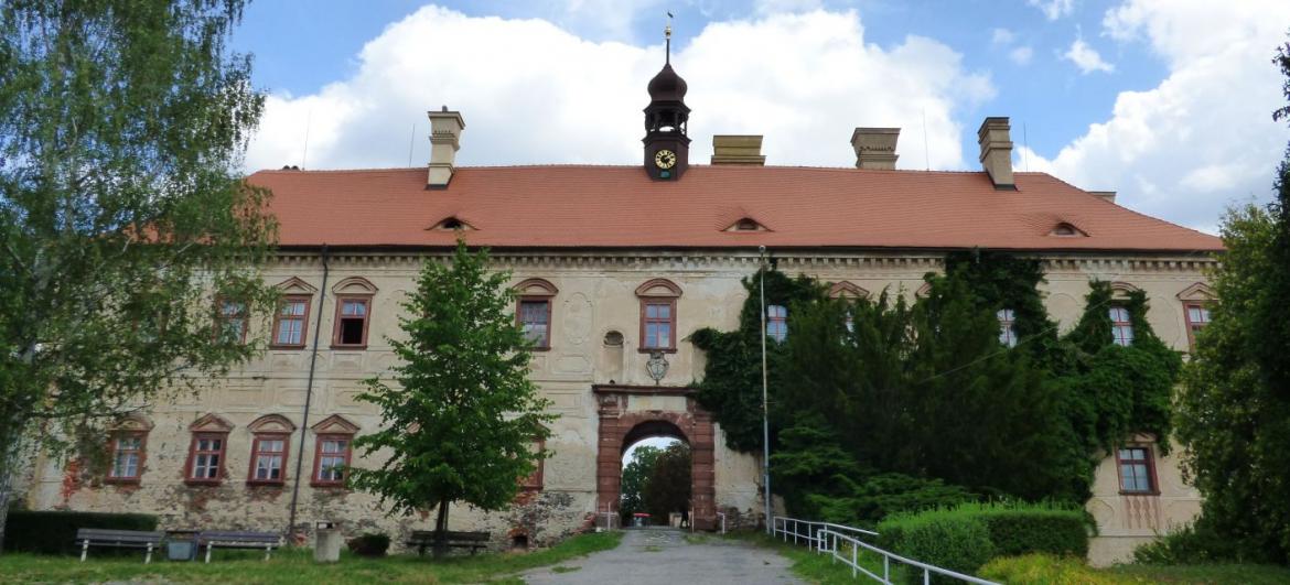 Prohlídka zámku Rataje nad Sázavou