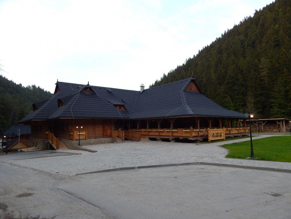 na konec