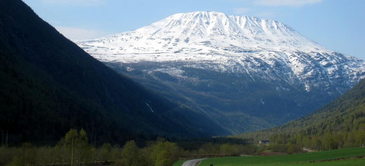 Gaustatoppen: Turistika
