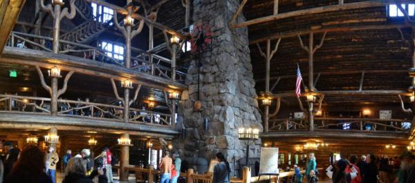 Old Faithful Inn